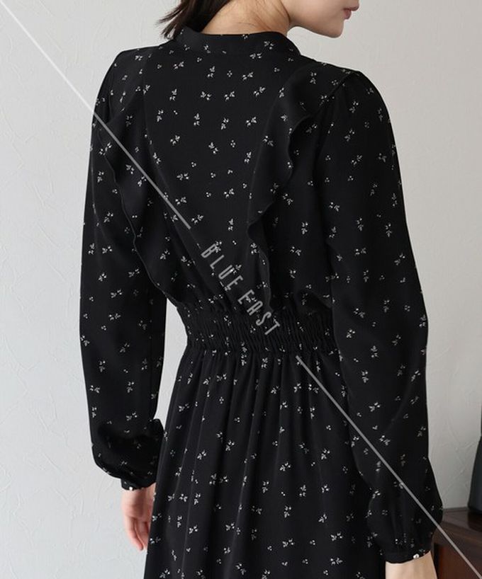 日本 BLUE EAST - 成熟摺邊典雅小花束腰長袖洋裝-深灰