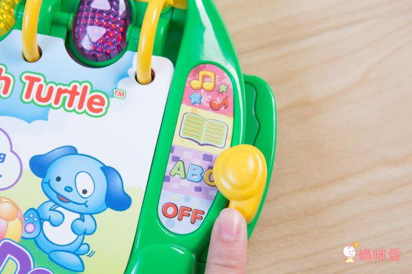 化身飛行員探索世界【Vtech】聲光探索地球儀