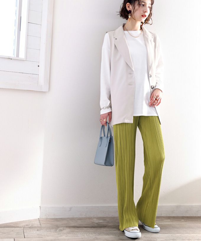 日本 Classical Elf - 光澤感細褶垂墜感長褲-米杏