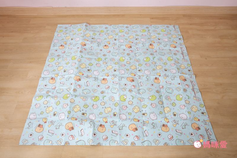 日本代購 - 3層構造防水野餐墊(附收納袋)(4-5人)-角落生物-水藍 (180x180cm)