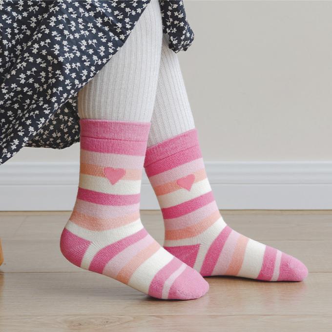 love, charlotte - 粉紅小愛心中筒棉襪-5 雙一組
