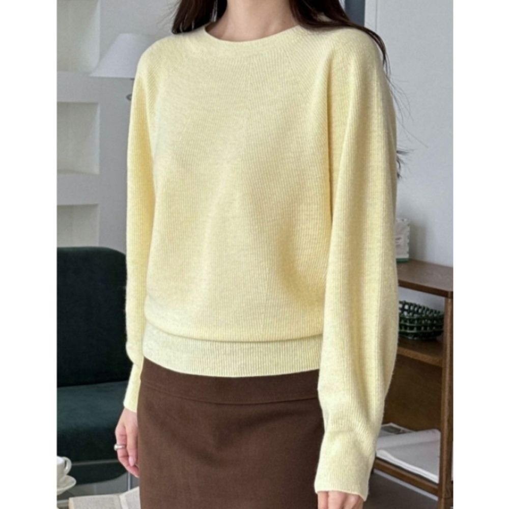 細緻喀什米爾羊毛無縫長袖針織衫-鵝黃 (FREE)