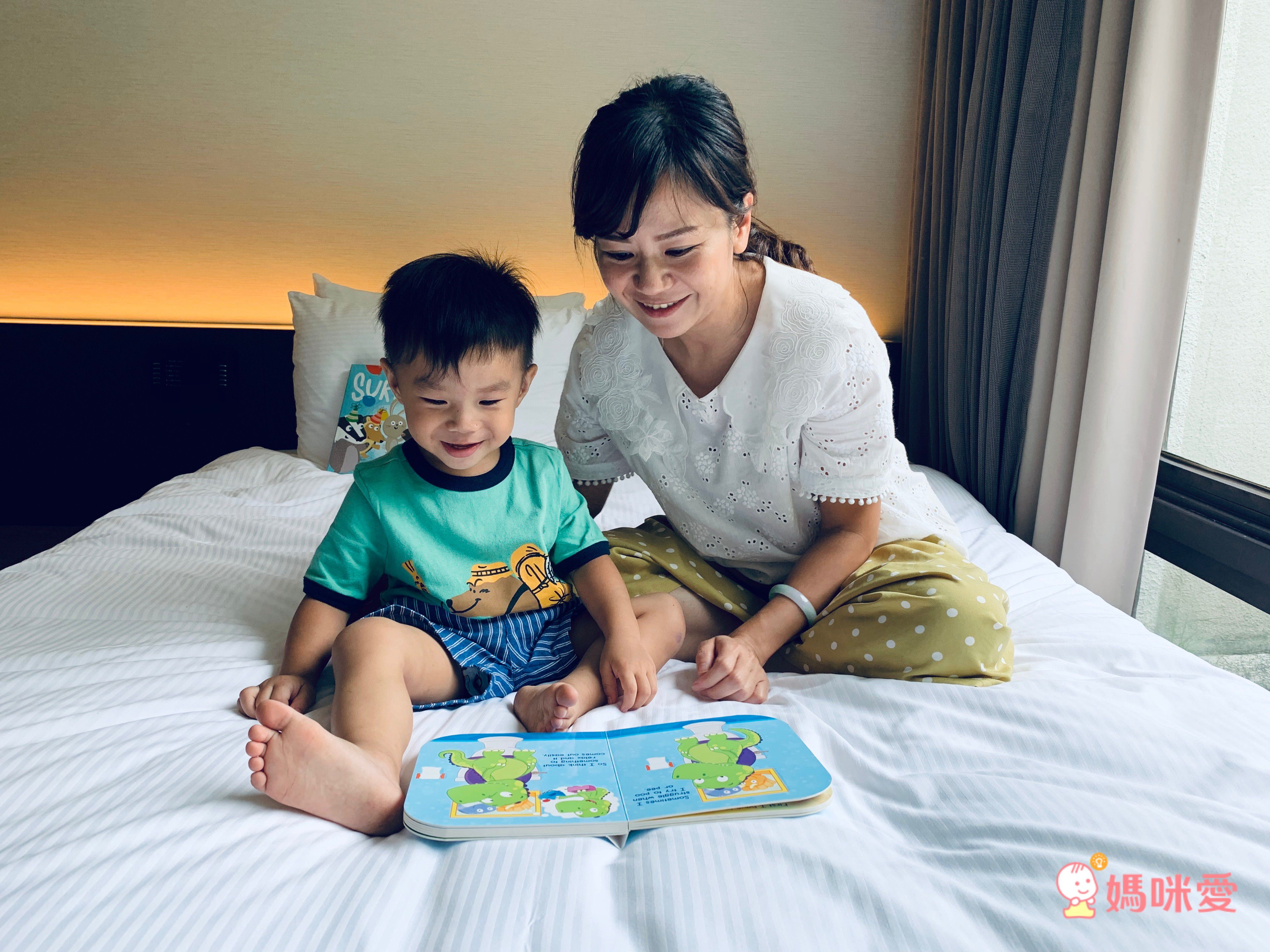幼兒外文操作書！生活自理輕鬆學！戒尿布|好禮貌|綁鞋帶