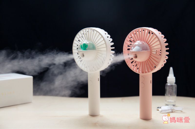 Hereu - 涼感霧化保濕風扇-鯨魚-粉