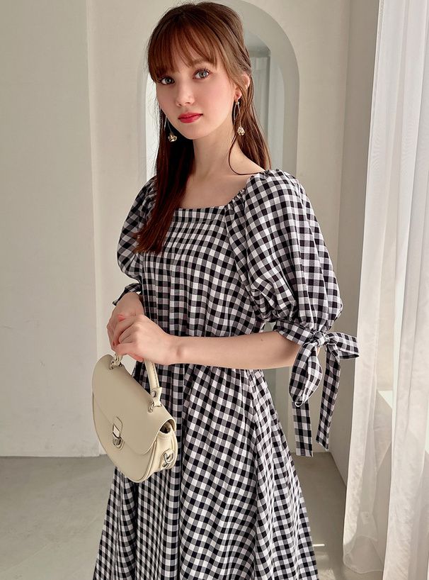 日本 GRL - 清新格紋袖綁帶收腰洋裝-黑白 (F)