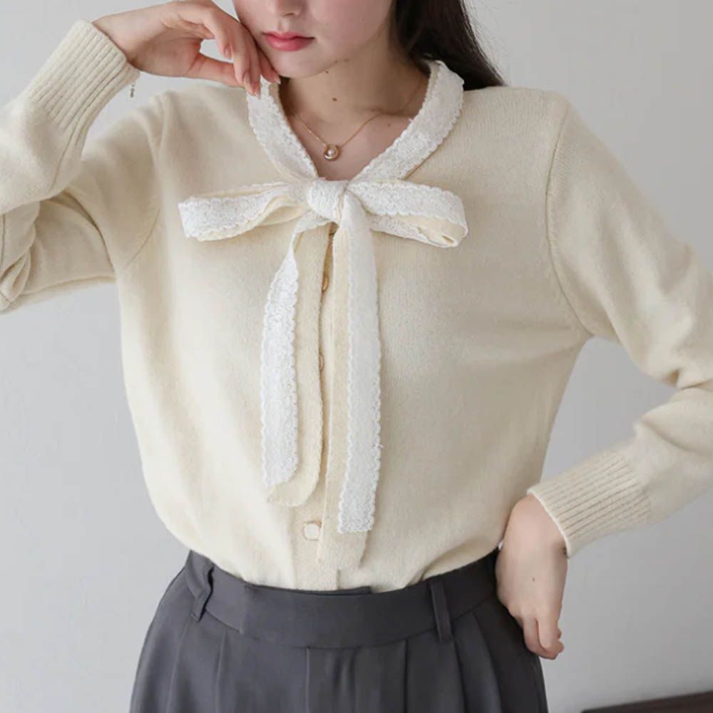 少女爛漫蕾絲蝴蝶結開襟衫-米杏