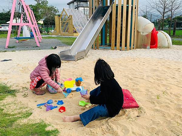 艾玹爾飯店集團 - 四館聯合通用-多愛溫泉會館/天使輕旅/艾玹爾溫泉商旅/天使星夢渡假村(需加價)-雙人平日住宿券含２客早餐-超值4張組-優惠活動使用無效期
