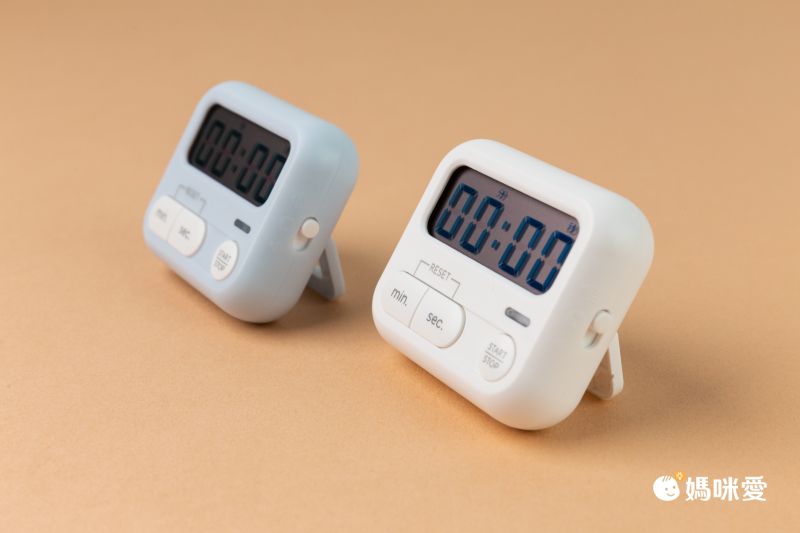 日本文具 SONIC - 試験対策！提升專注力桌邊用輕便計時器-草地綠 (6.5x5.4x2.1cm)