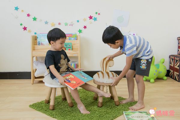 萌翻日本 ❤【 Putia 實木動物造型兒童椅 】