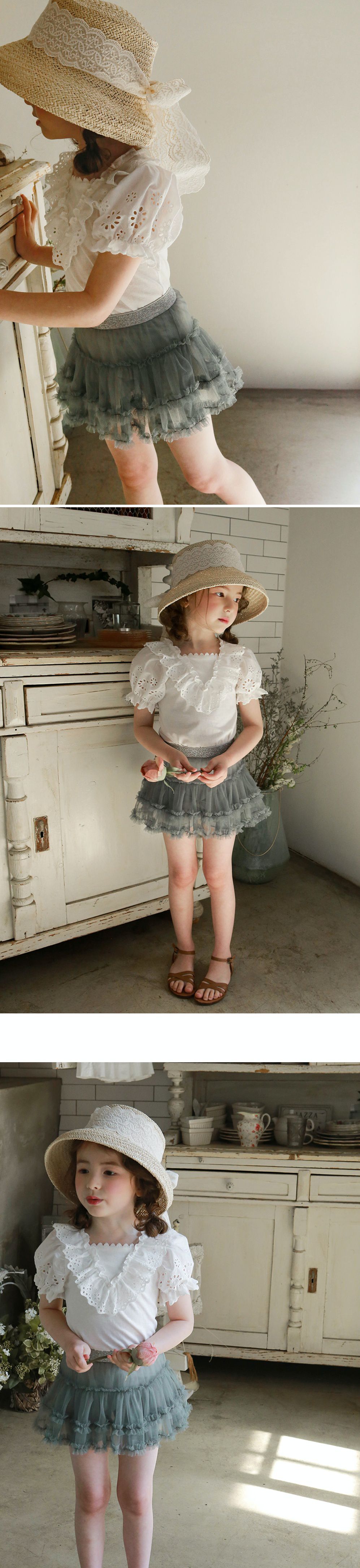 韓國 PuellaFLO - V字荷葉鏤空公主袖上衣-象牙白