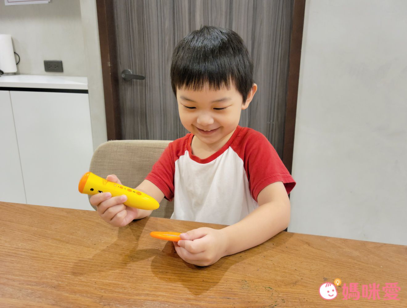 純正發音輕鬆學【上誼文化】魔法筆點讀套組，全套台灣製