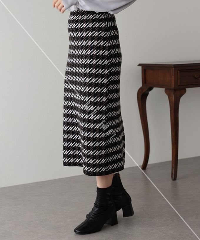 日本 BLUE EAST - 氣質千鳥格針織開叉合身長裙-黑灰