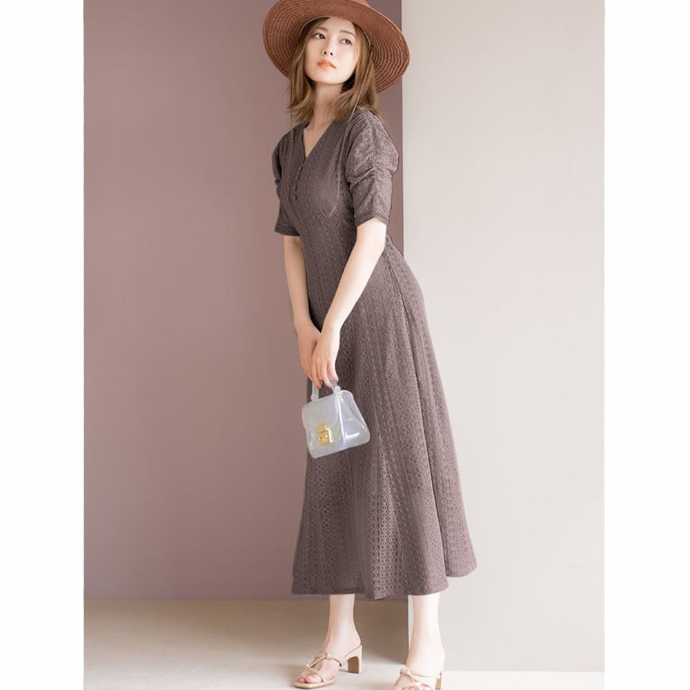 日本 GRL - 明星聯名款 復古蕾絲雕花短袖洋裝-摩卡棕