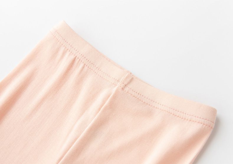 FANMOU - 莫代爾純色五分內搭褲-粉色
