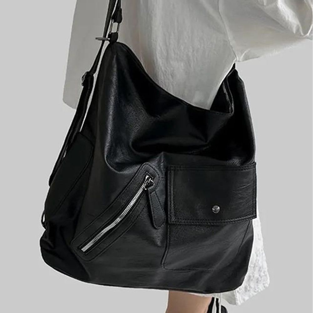 摩登復古皮革感2way側背/後背包-黑 (F)