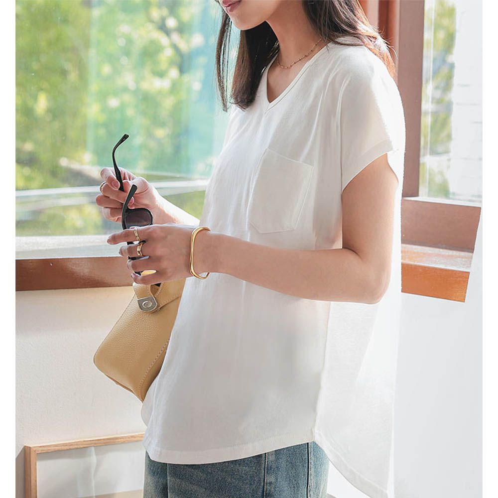 抗透汗 純棉V領口袋修身短袖上衣-白