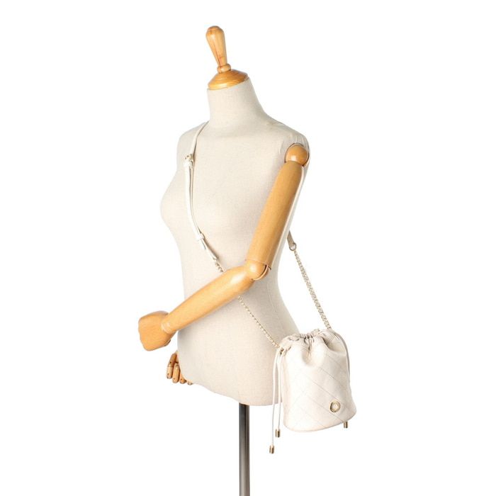 Saint Scott - Michelle金鍊菱紋水桶包-奶油白