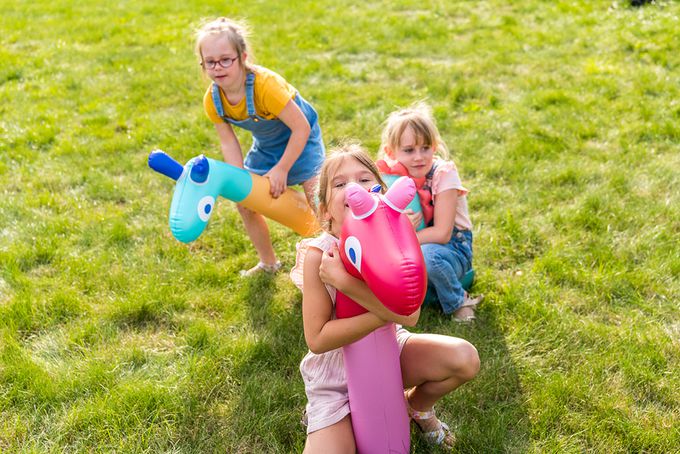 比利時 QUUT - 造型浮具-長頸鹿