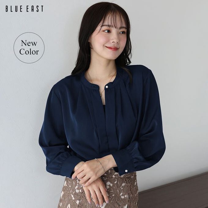 日本 BLUE EAST - 2way領知性整潔感打褶長袖上衣-珍珠袖扣-白