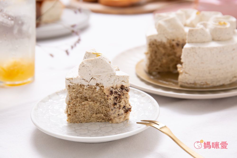 免運｜高雄排隊名店【奧瑪烘焙】日式崎風蛋糕/羅馬生乳包