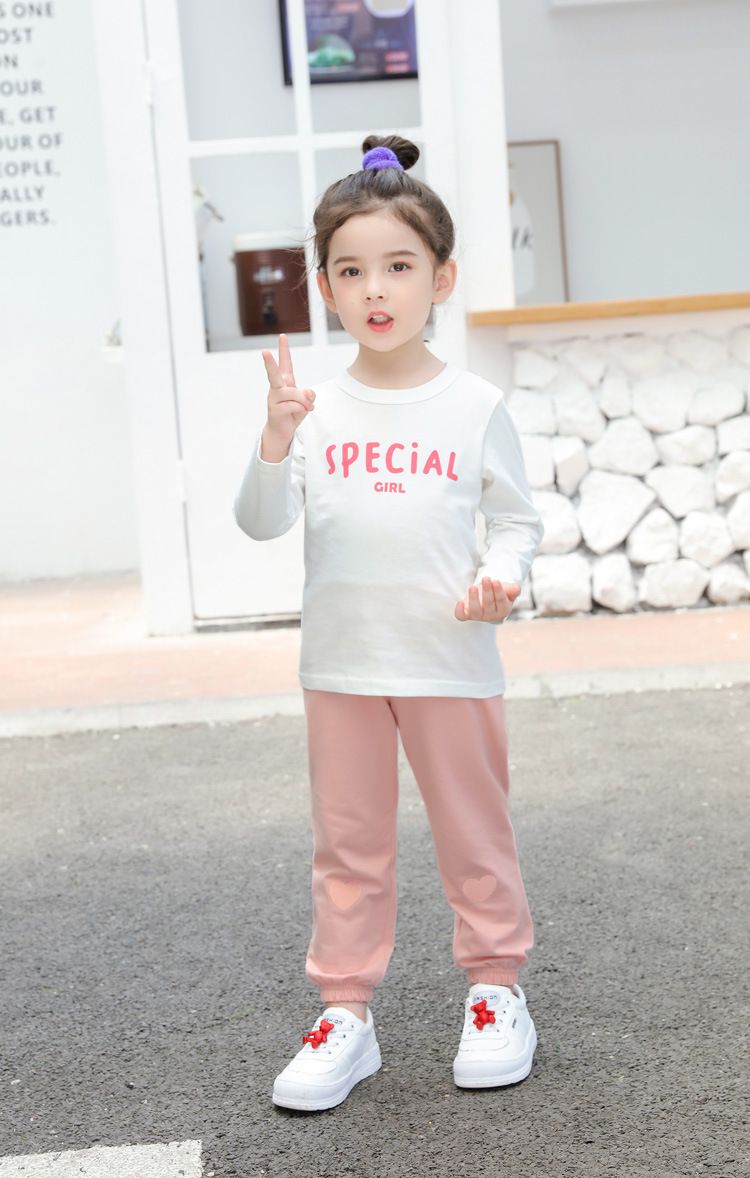 純棉長袖上衣-字母Special-白色