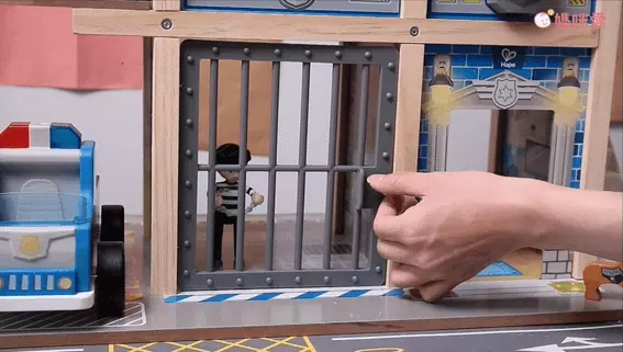 高達30種配件＆機關！【德國 Hape】木製軌道組