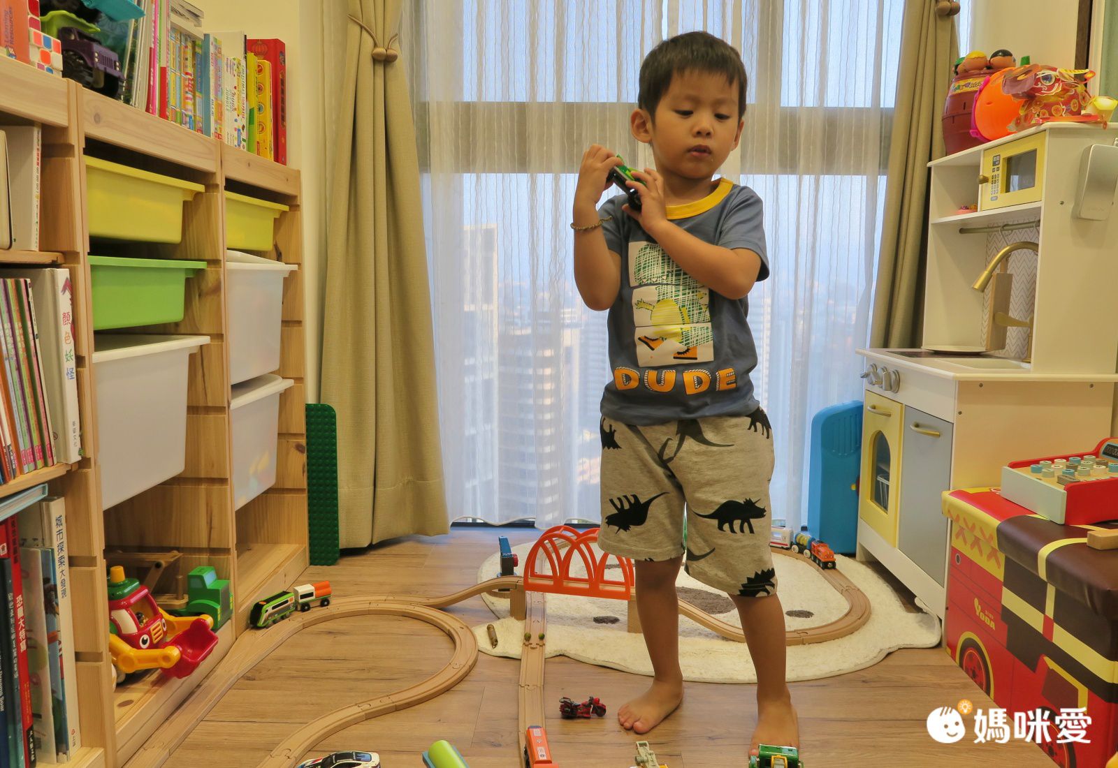 短袖棉T-童趣恐龍塗鴉-紅色