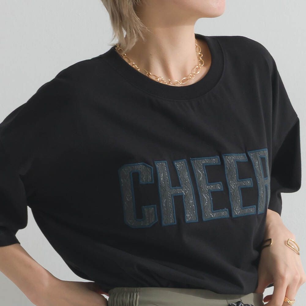 天竺棉蕾絲CHEER落肩短袖上衣-黑