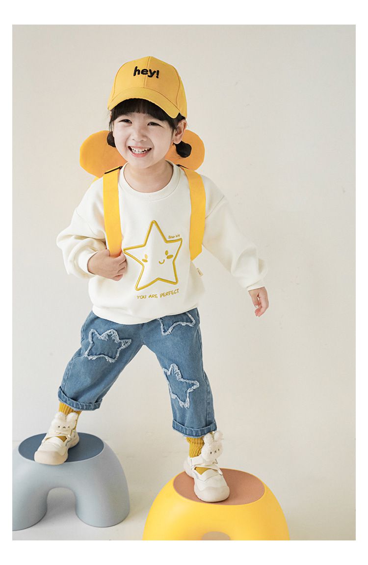 針織刺繡圓領長袖上衣-星星-米白色