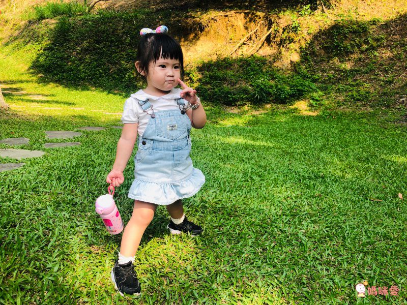 Nuby - 不銹鋼真空直飲杯-316不鏽鋼-鯨魚 (300ml)