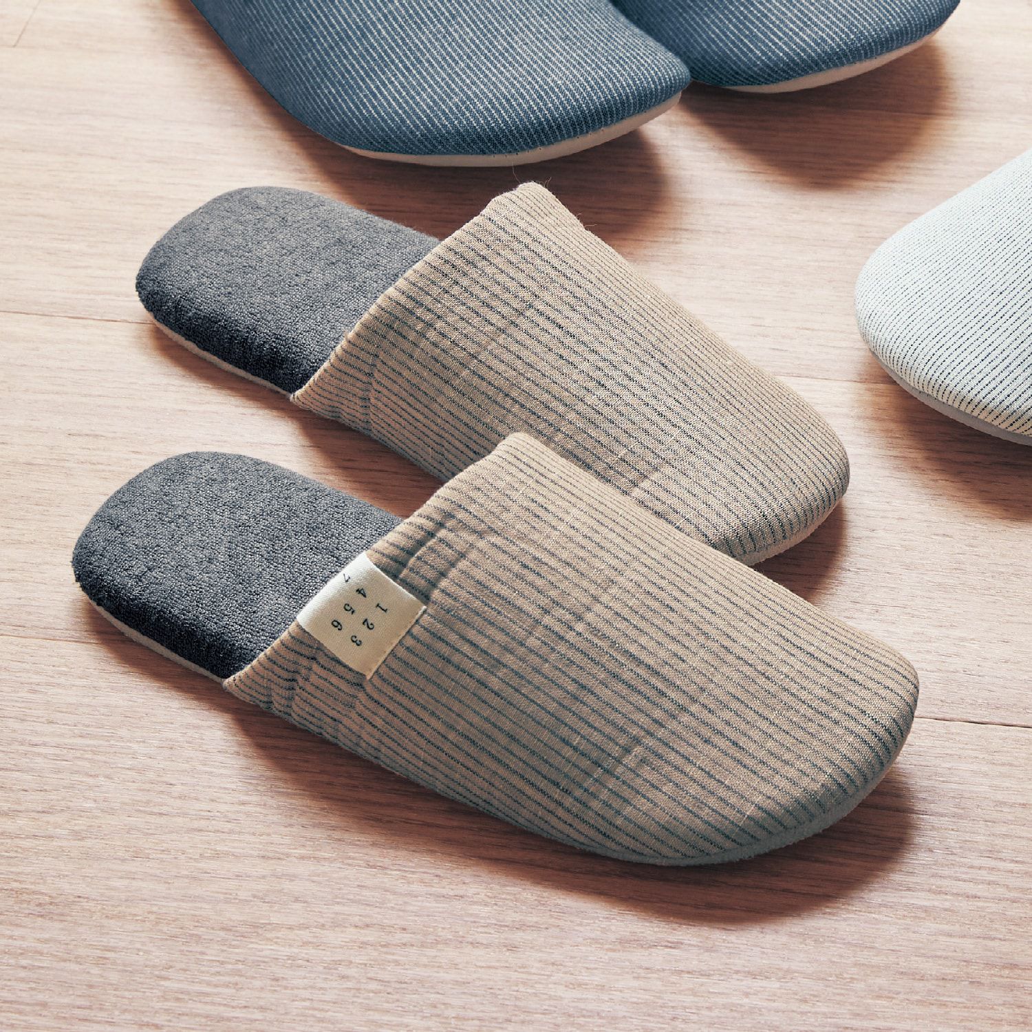 日本千趣會 - 無印風 天然素材可機洗室內拖鞋-黑色條紋