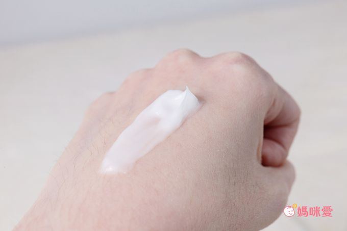 泰國 Beauty Buffet - Q10 牛奶日夜霜-50ml