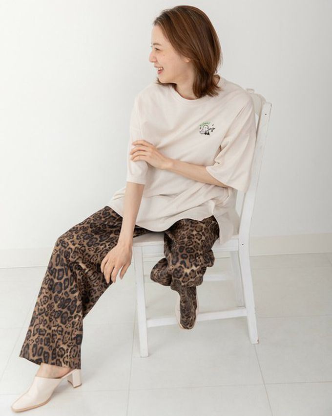 日本 gleam - 俏皮露營幽靈印花寬大風短袖T恤-燕麥灰