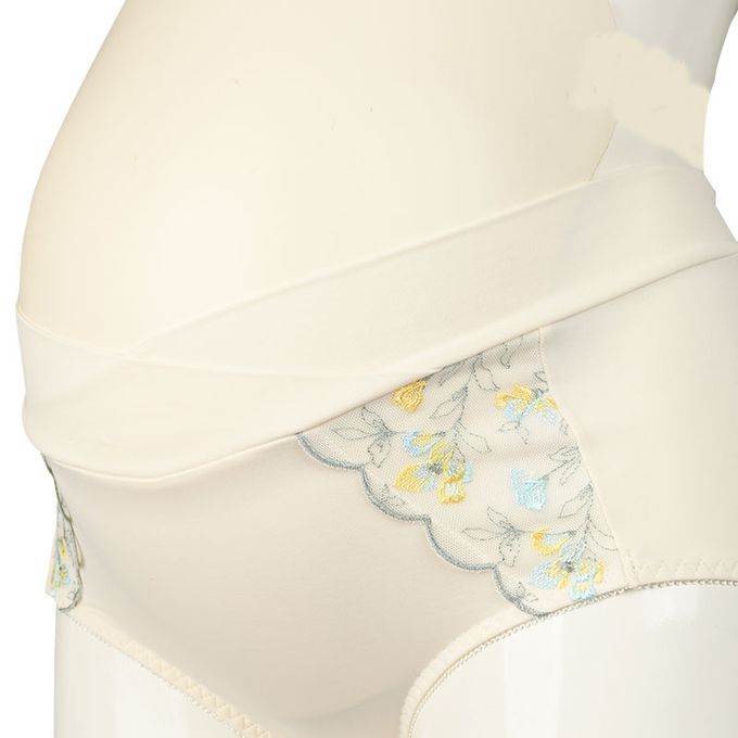 akachan honpo - 內褲 產後也可穿-小花-象牙白色