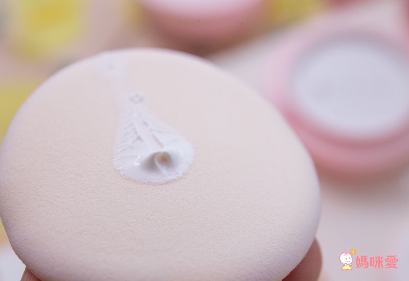 韓國 Peach and - 兒童安全水溶性蝴蝶結指甲油(附戒指)-11貝兒美女黃-10ml