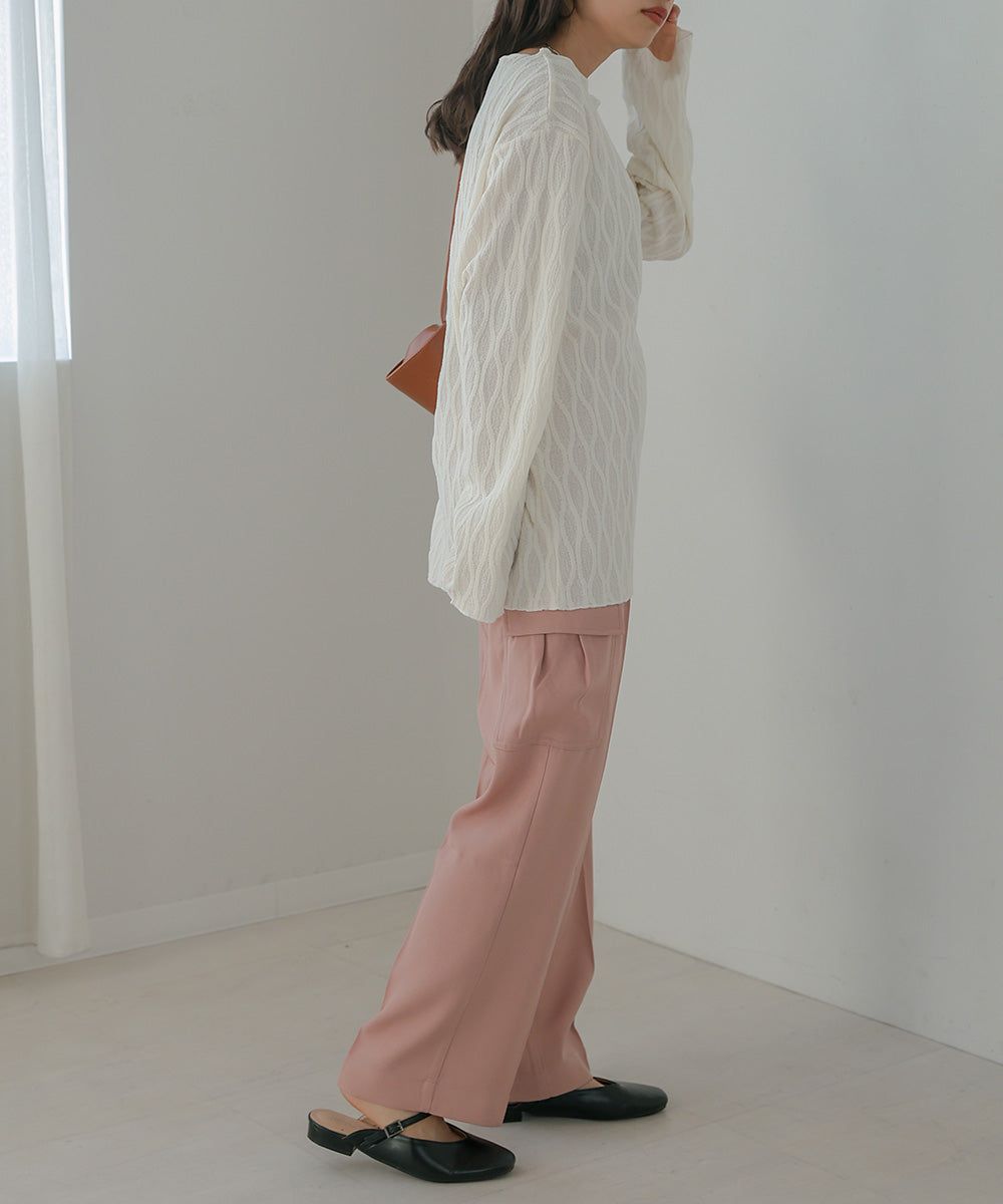 日本 Bab - 質感波紋薄長袖上衣-黑