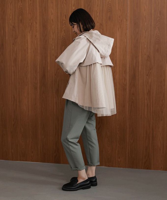 日本 Bab - [人氣款]背後皺摺薄紗連帽風衣外套-海軍藍