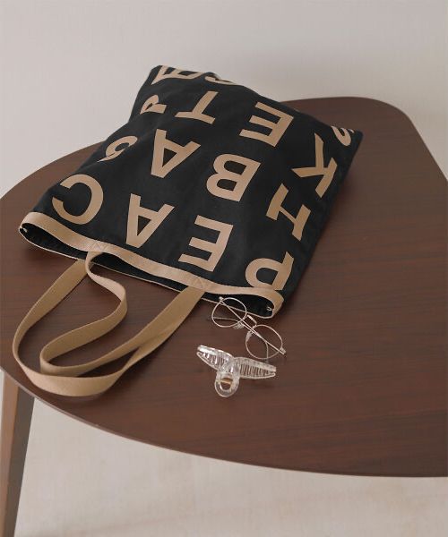 日本 Bou Jeloud - 大容量簡約字母肩背/手提托特袋-咖啡