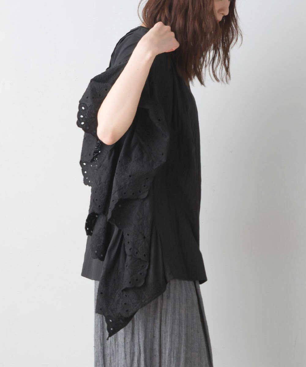 日本女裝代購 - 文藝刺繡大波浪寬鬆短袖上衣-經典黑