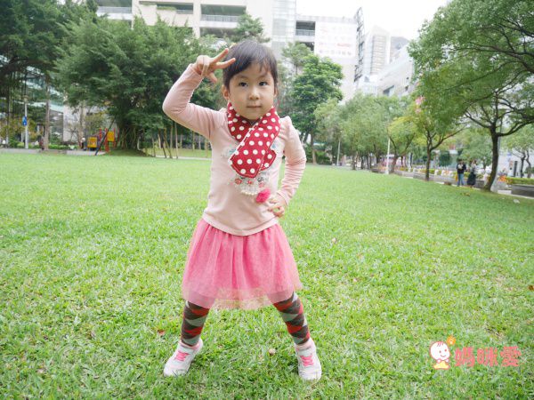 上竄下跳也不會掉！【台灣製貝柔】兒童圍巾/褲襪