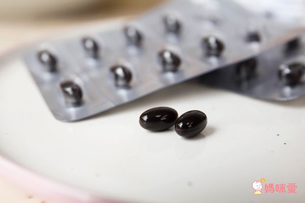 日本森下仁丹 - 藍莓葉黃素膠囊3盒組 (30粒/盒)-小分子游離型葉黃素液態好吸收-首創5大營養成分添加