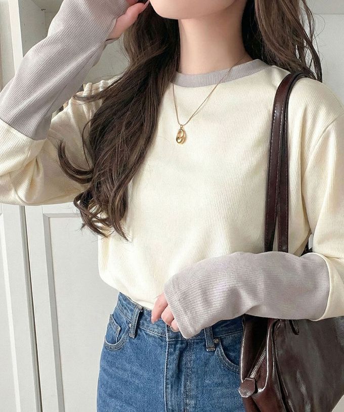 日本 Classical Elf - 時尚配色袖羅紋長袖上衣(指孔設計)-淺灰x芥末