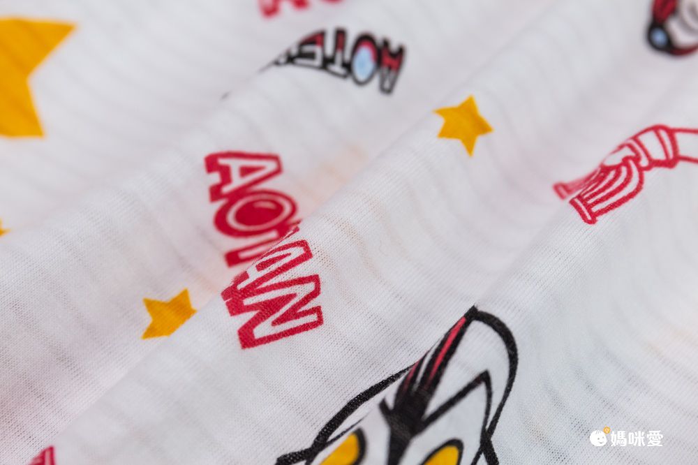 純棉連帽防曬外套-卡通人物-超人力霸王-白色