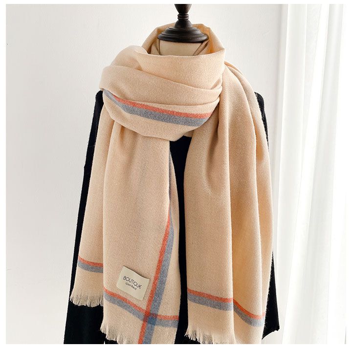 編媽精選 - 柔暖羊毛混棉細針織圍巾-漸層黑白 (208x73cm)