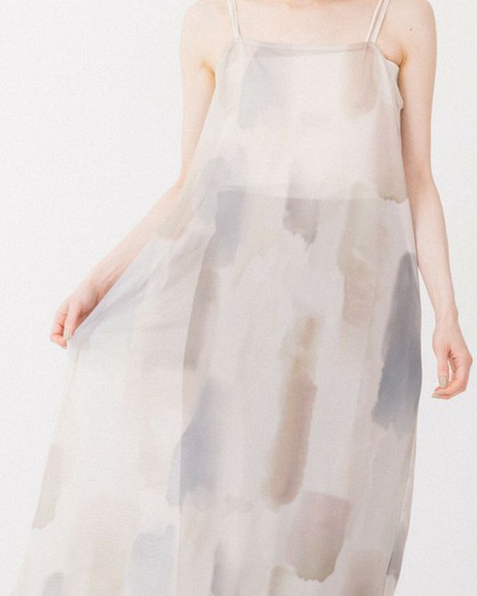 日本 gleam - 水彩暈染風夢境薄紗細肩帶洋裝-米棕系