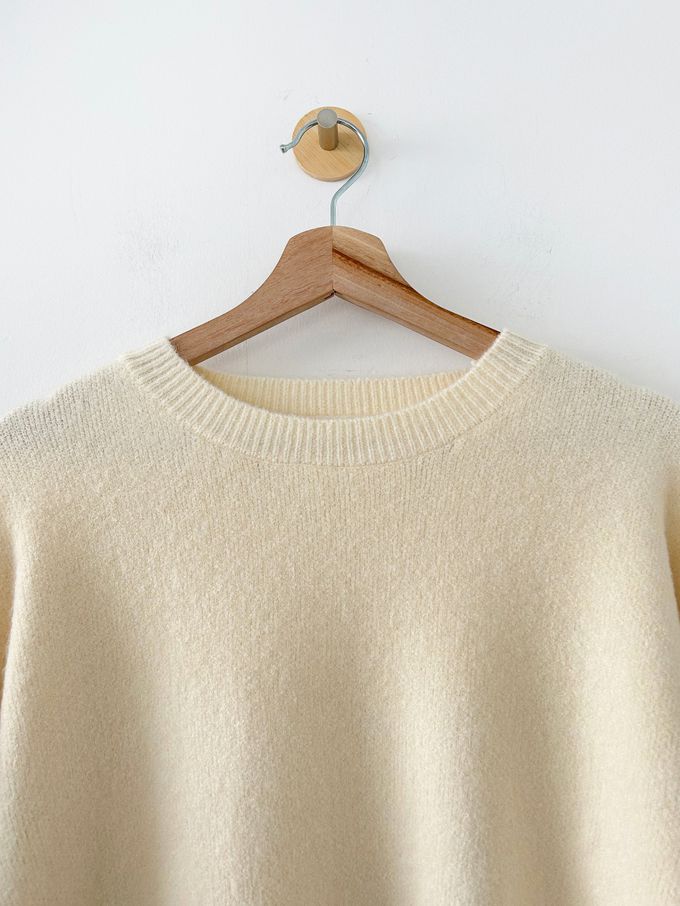 韓國女裝連線 - 極簡針織弧形下擺上衣-淺粉 (FREE)