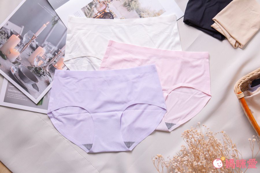 韓國 INNERism - 輕薄涼感無痕內褲-米膚