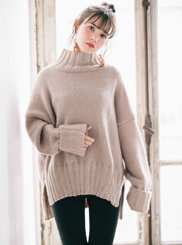 日本 GRL - 慵懶少女高領超長袖毛衣-櫻花粉