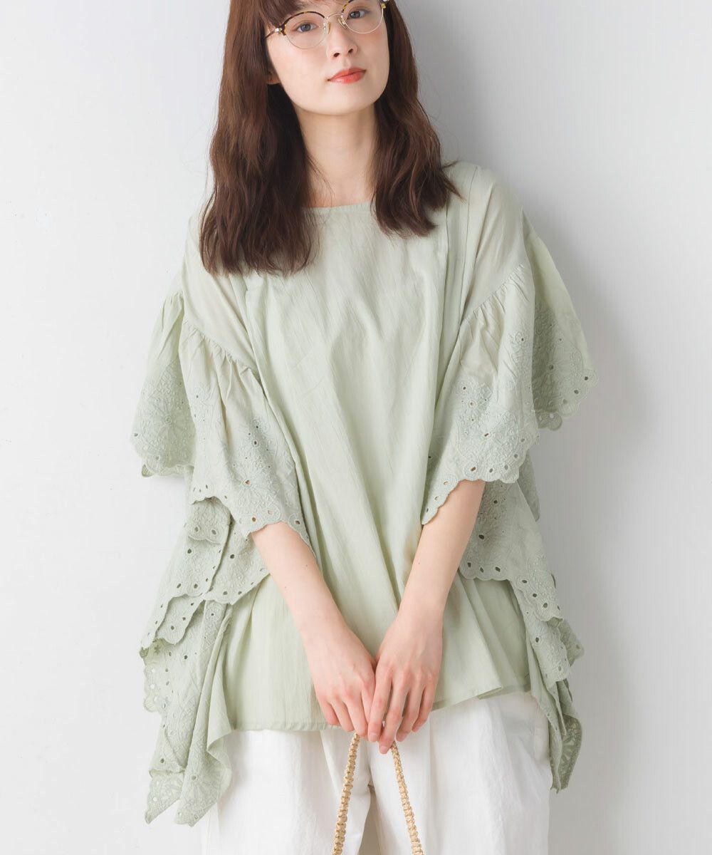 日本女裝代購 - 文藝刺繡大波浪寬鬆短袖上衣-經典黑