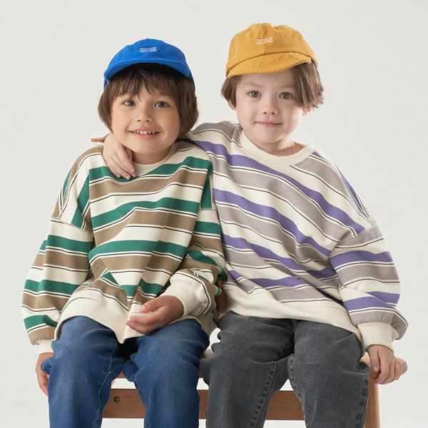 日本 b-ROOM - 裏起毛亮色系大落肩條紋上衣-黑灰系